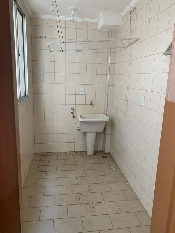 Apartamento à venda com 3 quartos, 80m² - Foto 15