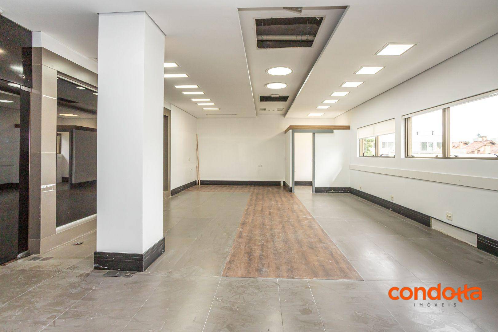 Loja-Salão, 74 m² - Foto 1