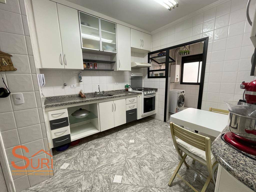 Apartamento à venda com 3 quartos, 98m² - Foto 27