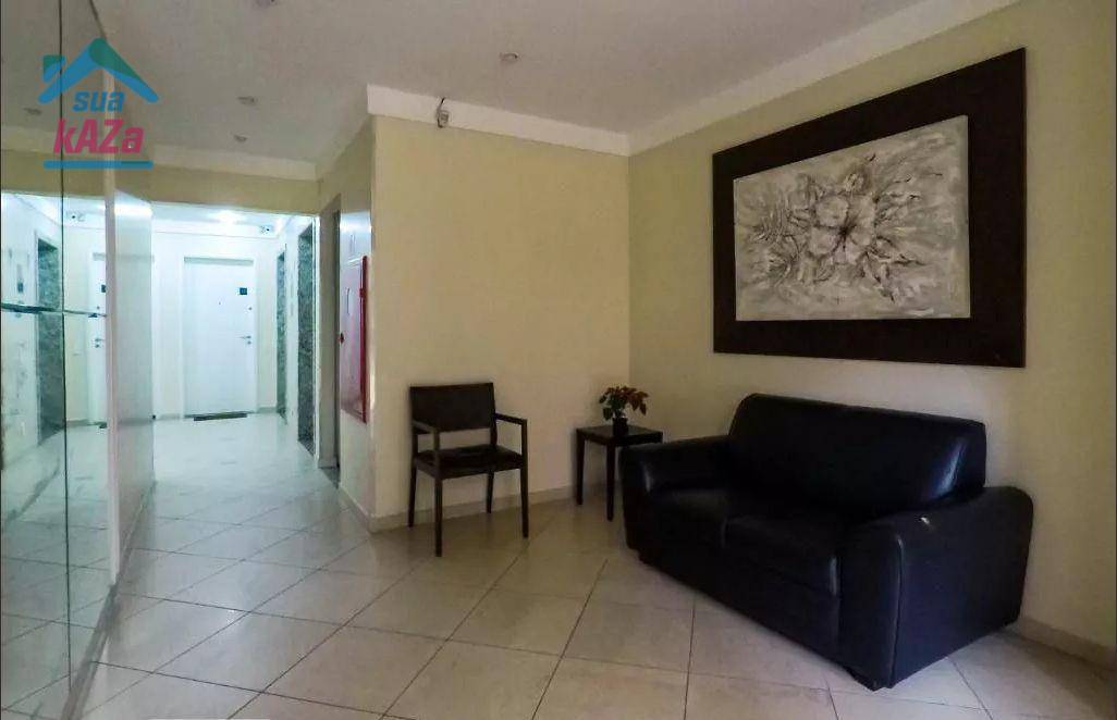 Apartamento à venda com 3 quartos, 61m² - Foto 17