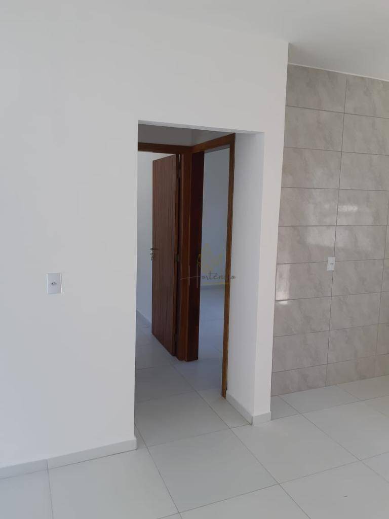 Casa à venda com 2 quartos, 45m² - Foto 10