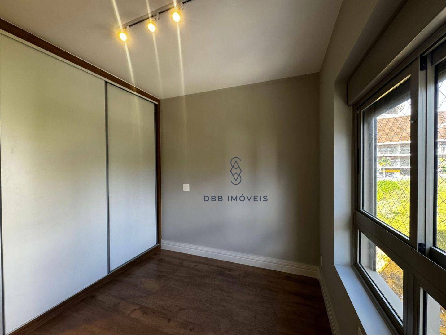 Apartamento à venda com 4 quartos, 163m² - Foto 9