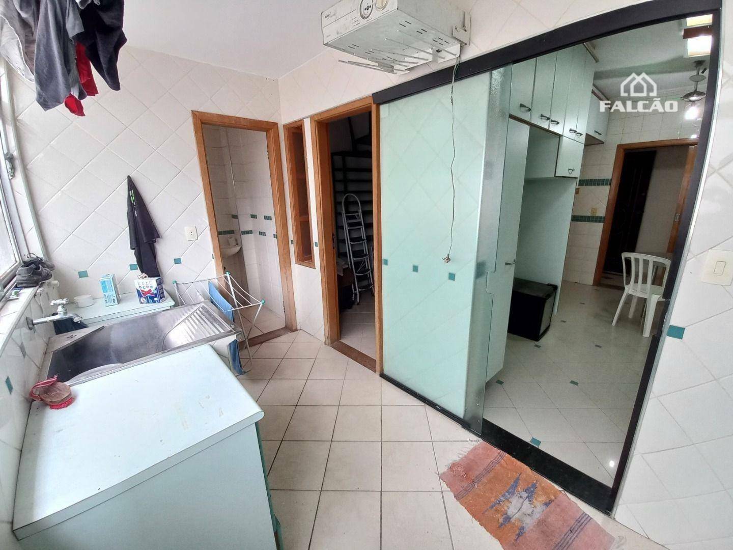 Apartamento à venda com 3 quartos, 139m² - Foto 22