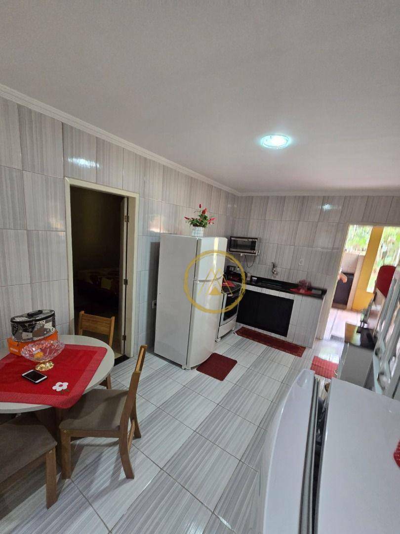 Casa à venda com 2 quartos, 180m² - Foto 33