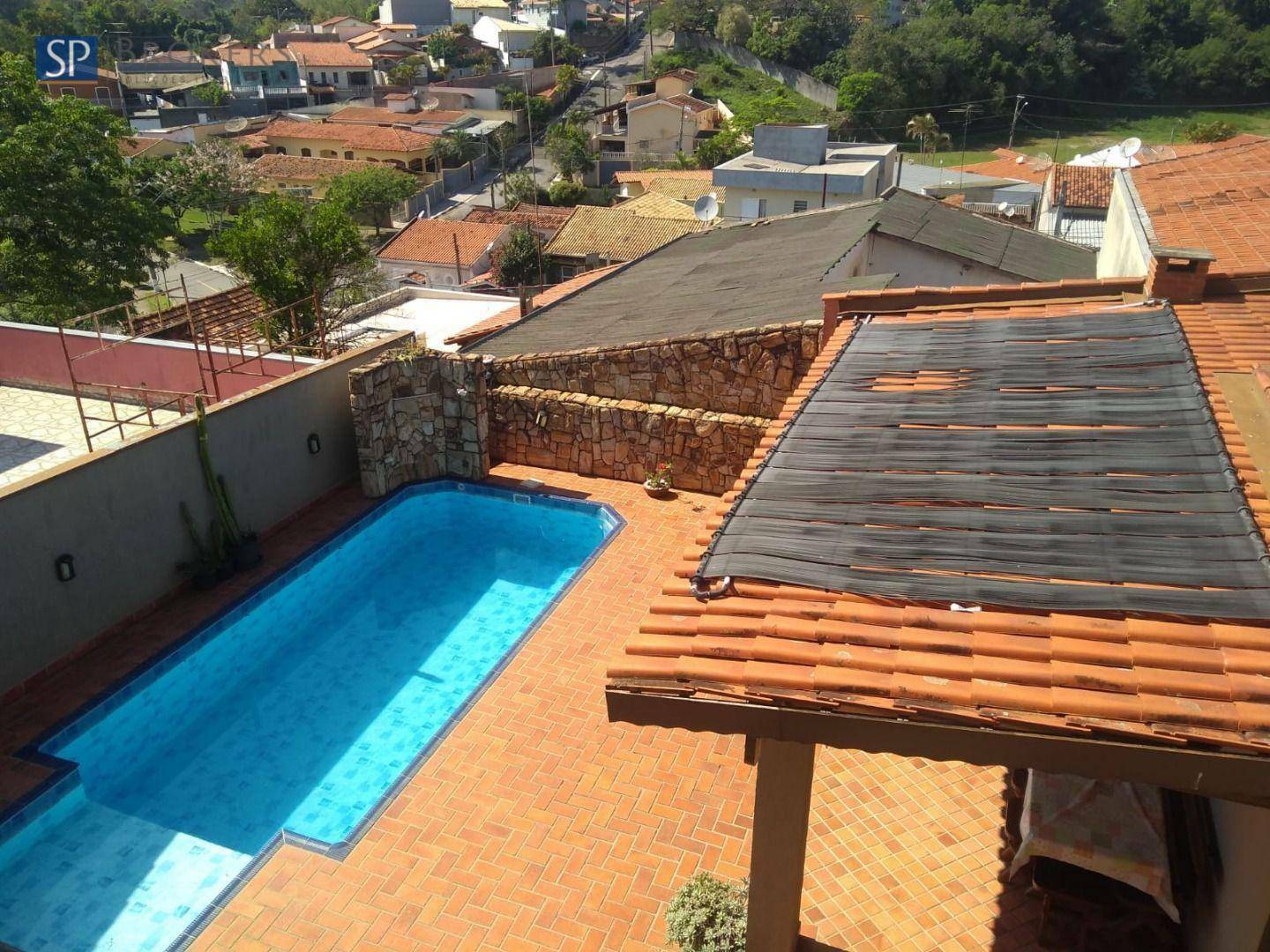 Casa à venda com 4 quartos, 250m² - Foto 17