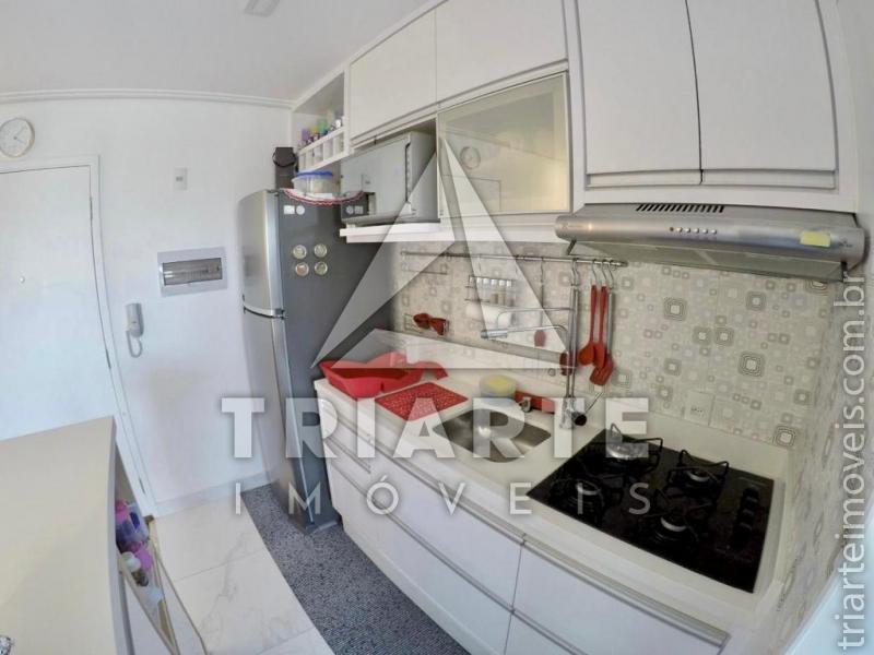 Apartamento à venda com 2 quartos, 54m² - Foto 3