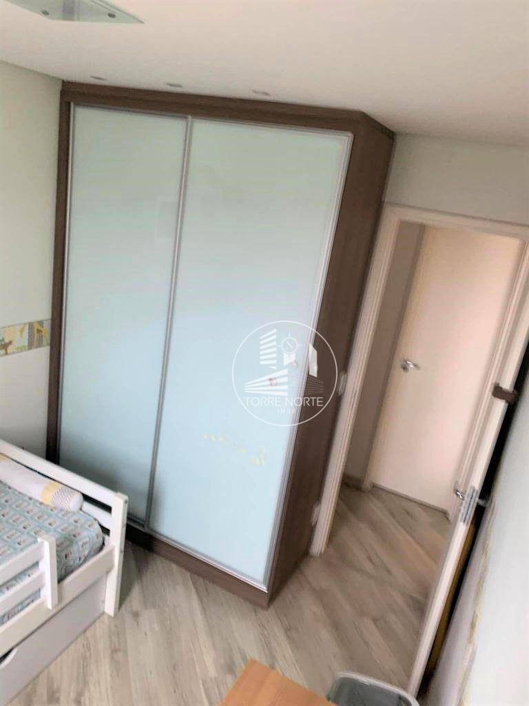 Apartamento à venda com 2 quartos, 62m² - Foto 14