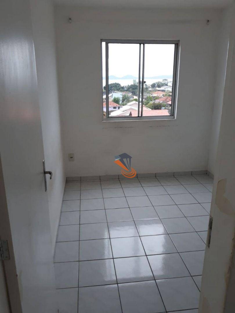 Apartamento à venda com 2 quartos, 50m² - Foto 7