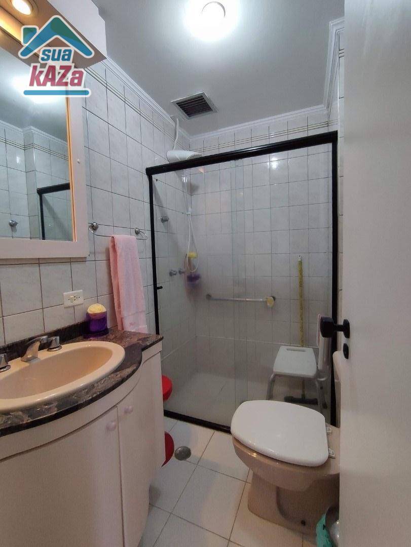 Apartamento à venda com 2 quartos, 61m² - Foto 17