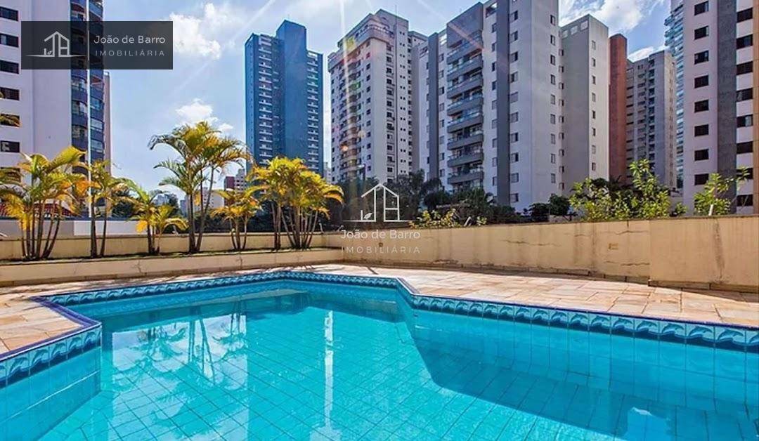 Apartamento à venda com 4 quartos, 225m² - Foto 2