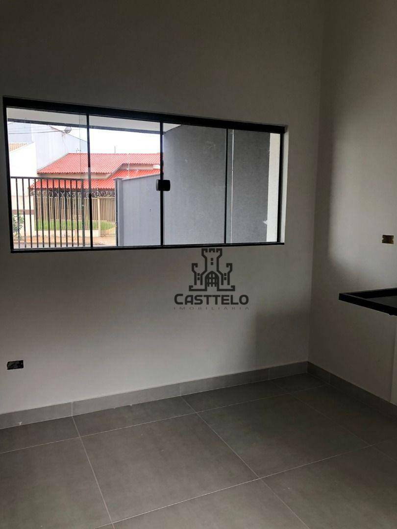 Casa à venda com 3 quartos, 97m² - Foto 9