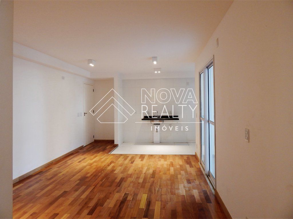 Apartamento à venda com 2 quartos, 62m² - Foto 2