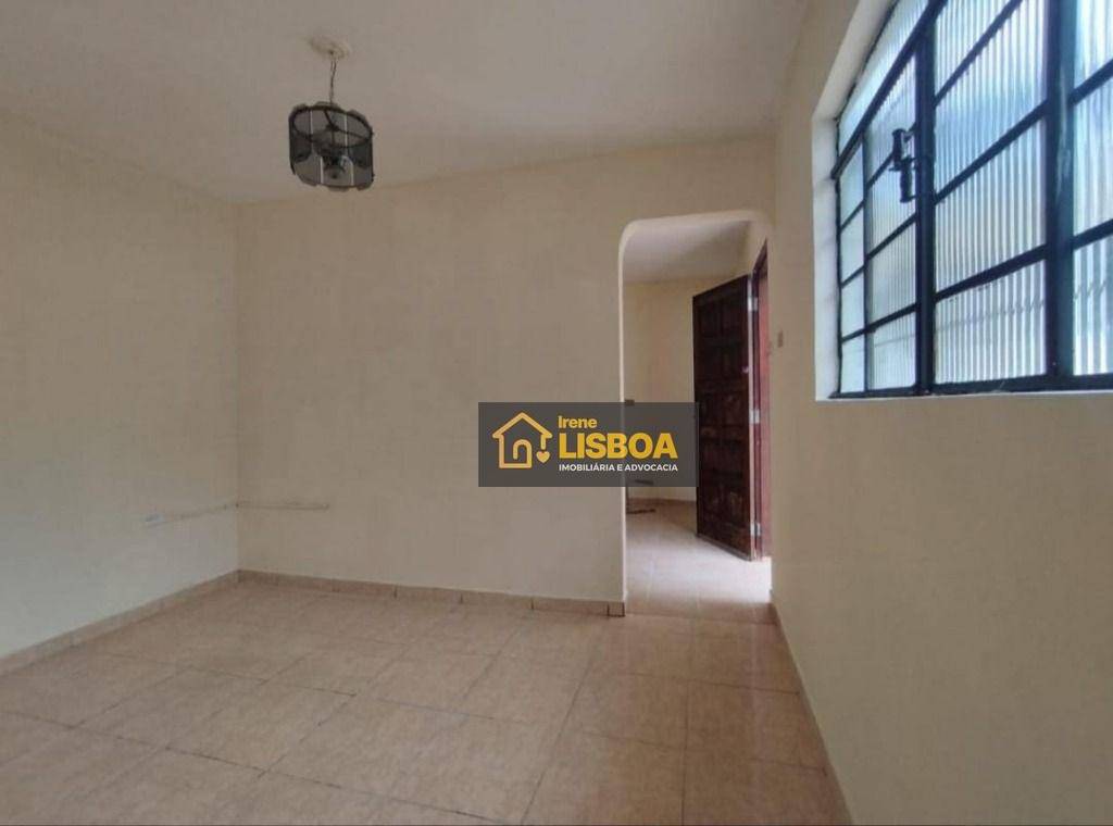 Casa à venda com 6 quartos, 250m² - Foto 8