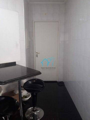 Apartamento à venda com 3 quartos, 85m² - Foto 1