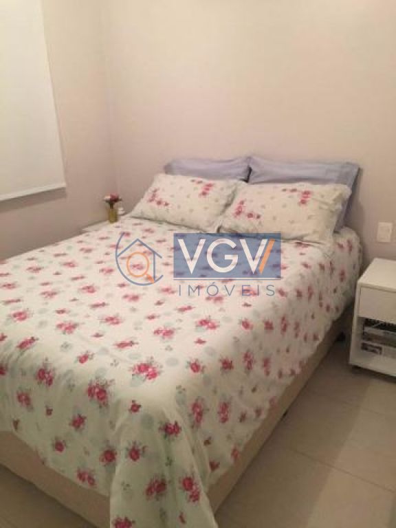 Apartamento à venda com 2 quartos, 82m² - Foto 7