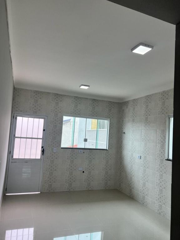 Sobrado à venda com 3 quartos, 99m² - Foto 3