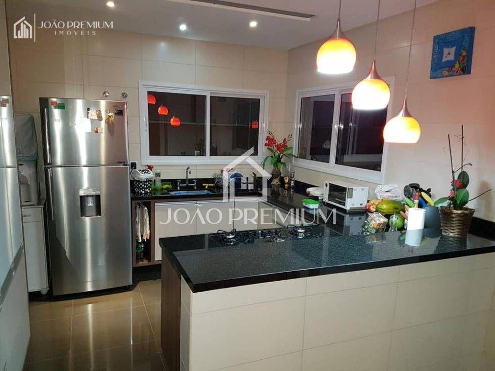 Sobrado à venda com 5 quartos, 250m² - Foto 14