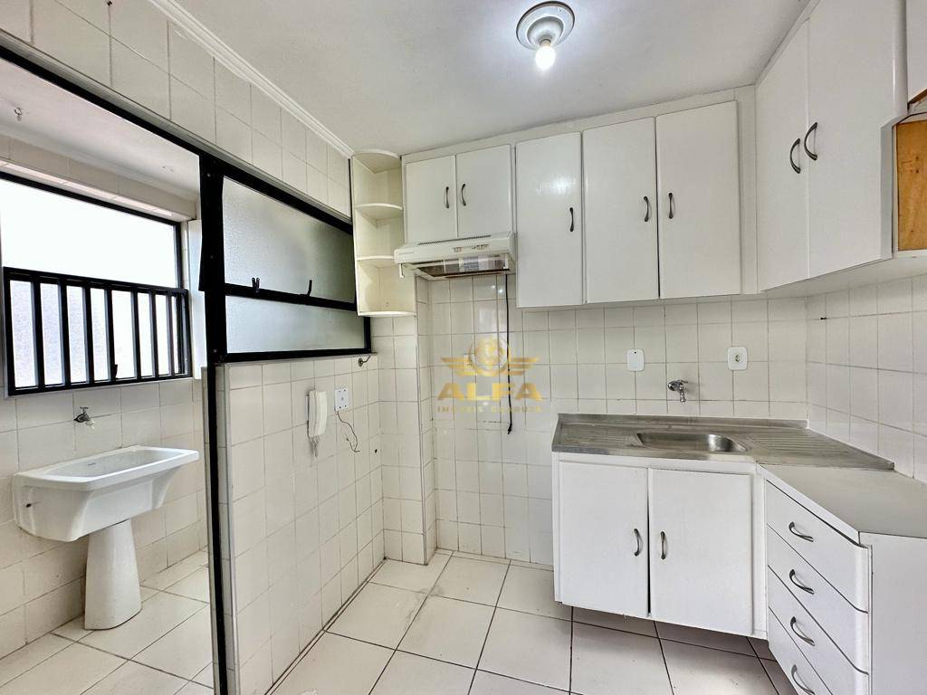 Apartamento à venda com 2 quartos, 65m² - Foto 13