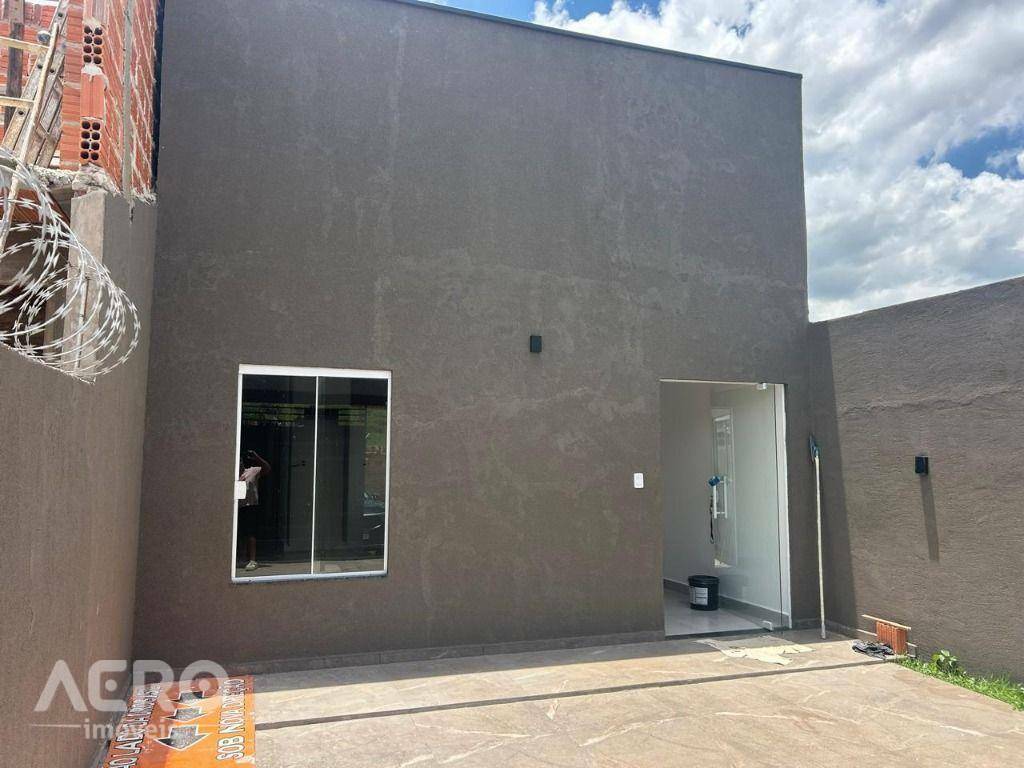 Casa à venda com 2 quartos, 90m² - Foto 3