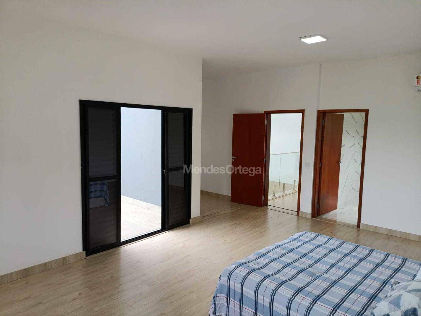 Casa de Condomínio à venda com 4 quartos, 450m² - Foto 9