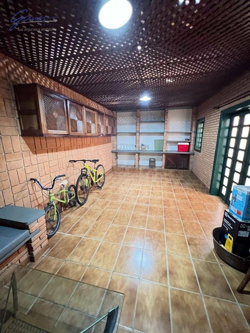 Sobrado à venda com 3 quartos, 366m² - Foto 18