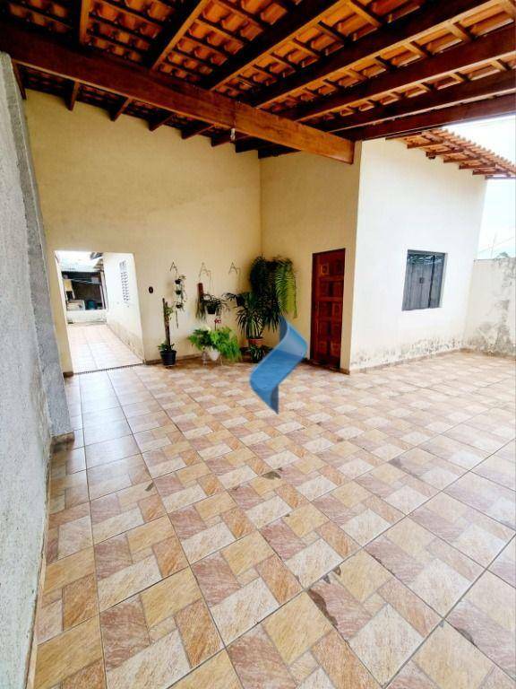 Casa à venda com 2 quartos, 114m² - Foto 2