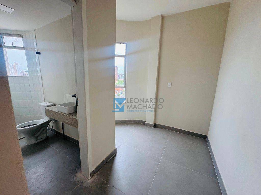 Apartamento à venda com 3 quartos, 118m² - Foto 5