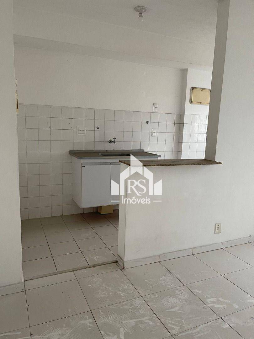 Apartamento à venda com 2 quartos, 60m² - Foto 17