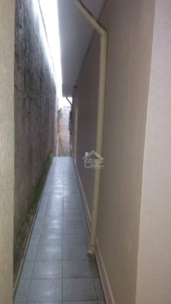 Casa à venda com 2 quartos, 110m² - Foto 2