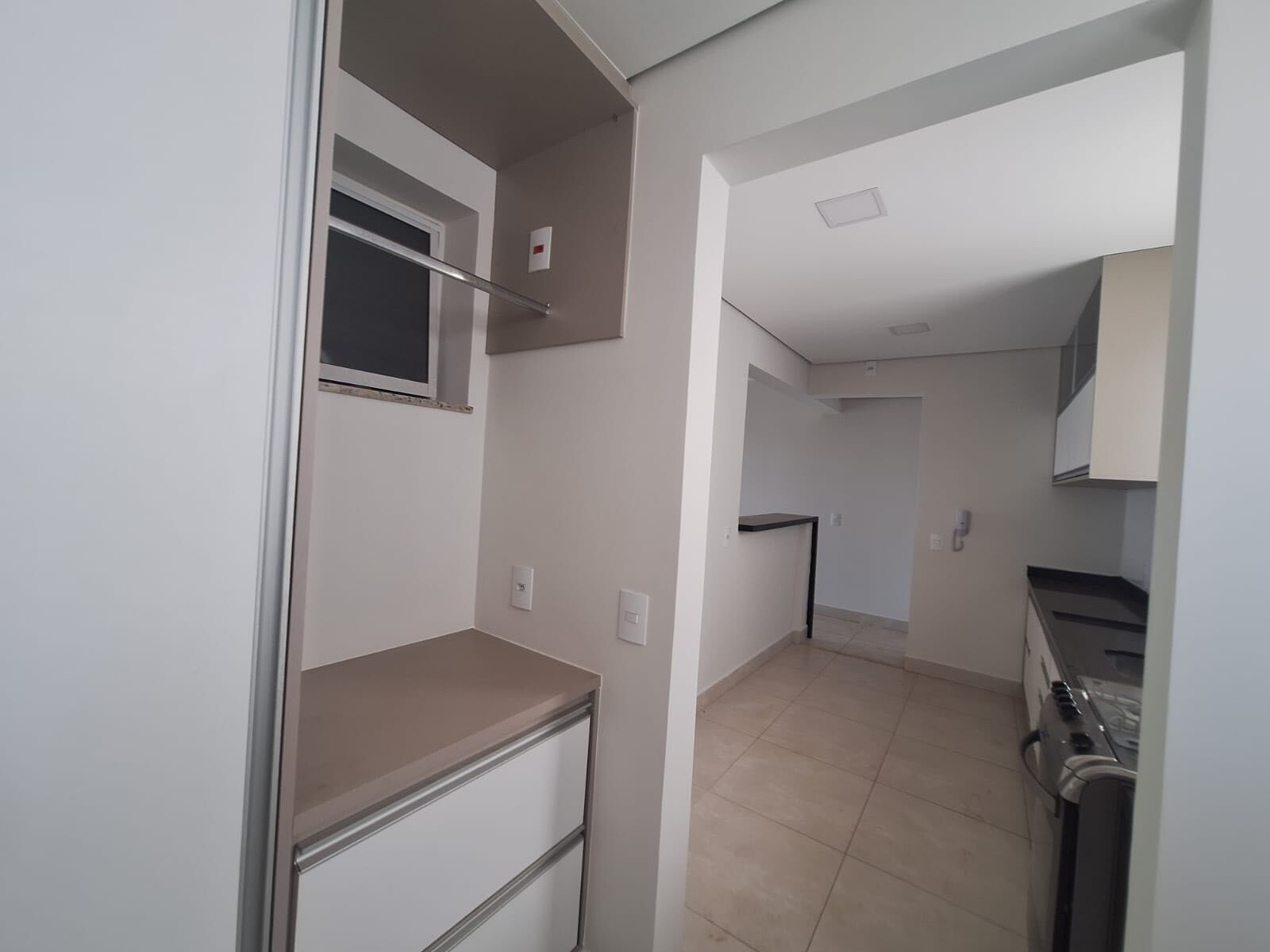 Apartamento para alugar com 3 quartos, 89m² - Foto 13