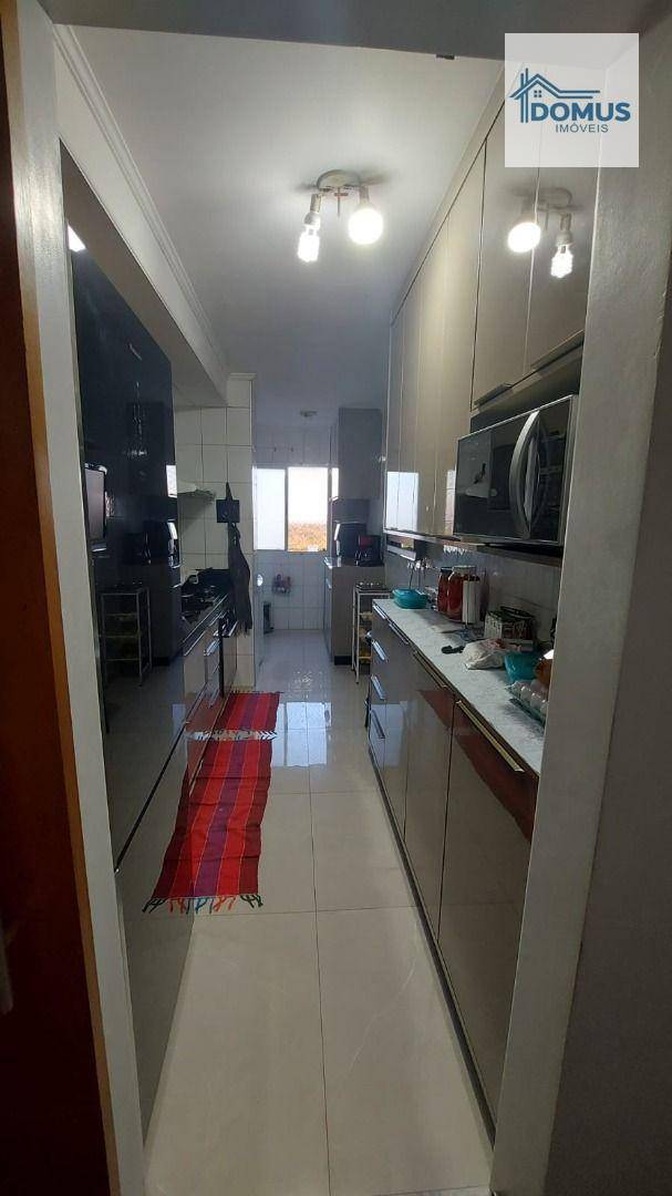 Apartamento à venda com 3 quartos, 84m² - Foto 22