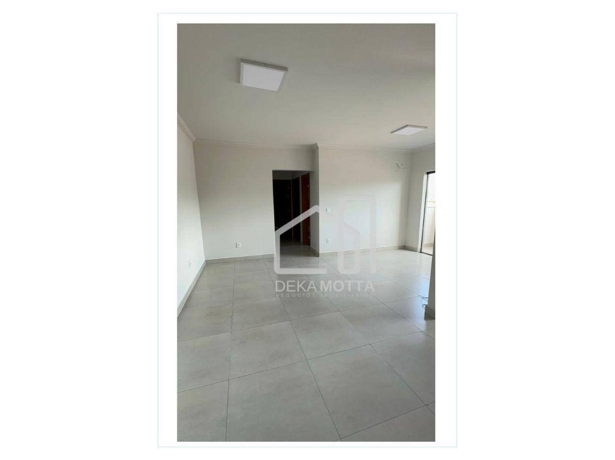 Apartamento à venda com 2 quartos, 61m² - Foto 12