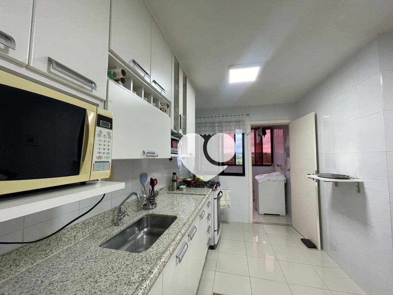 Apartamento à venda com 3 quartos, 116m² - Foto 29