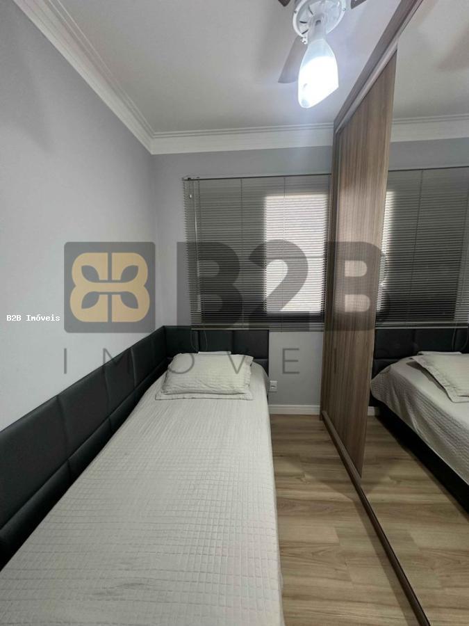 Apartamento à venda com 2 quartos, 42m² - Foto 13