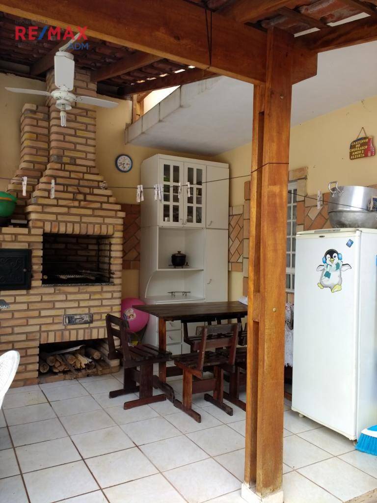 Casa à venda com 4 quartos, 250M2 - Foto 7