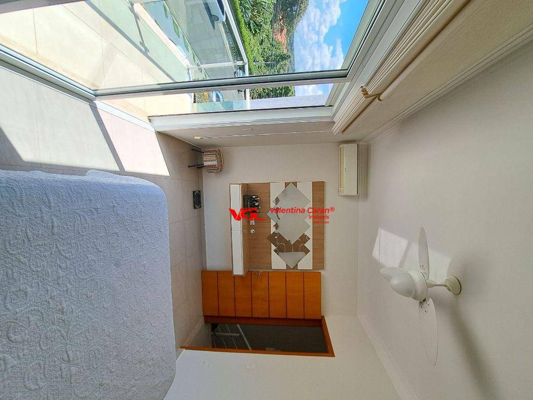 Sobrado à venda com 3 quartos, 216m² - Foto 40