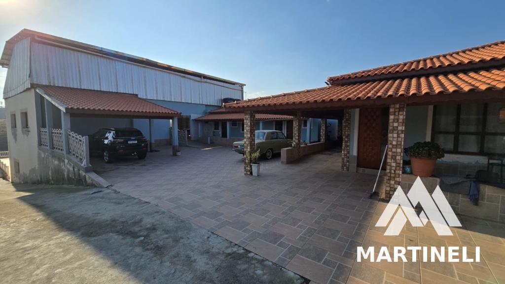 Chácara à venda com 6 quartos, 400m² - Foto 4