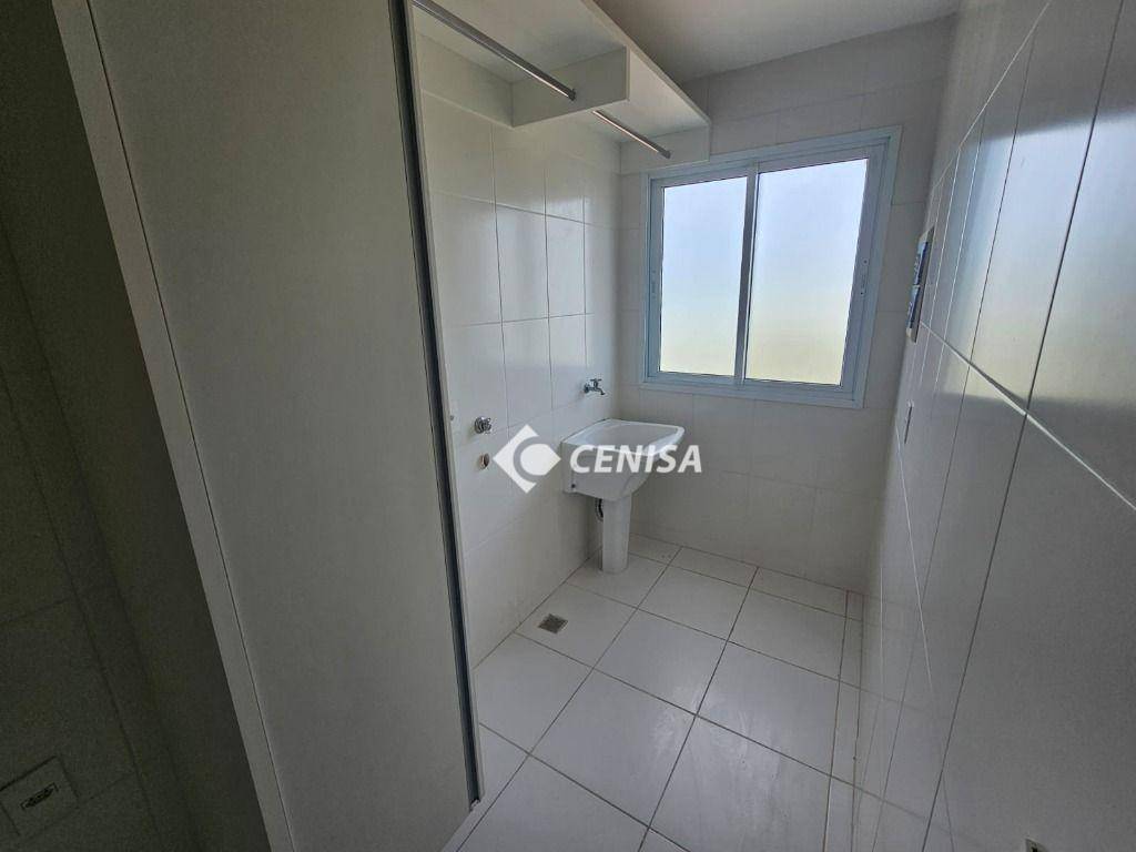 Apartamento para alugar com 2 quartos, 68m² - Foto 11