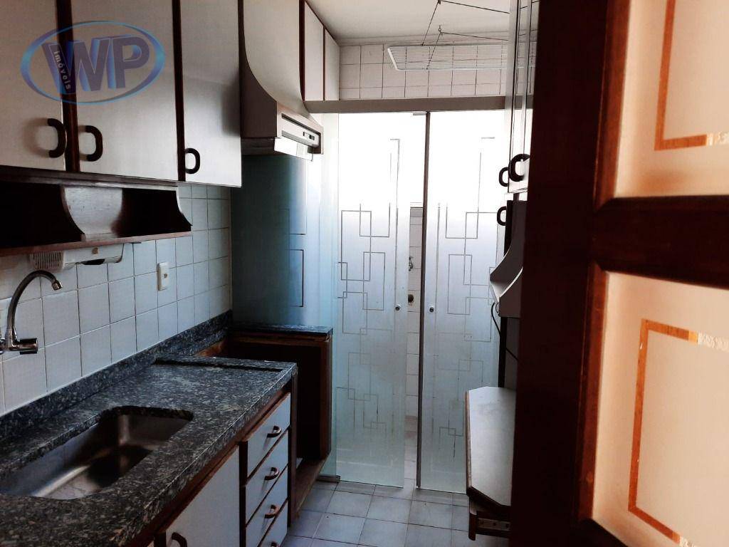 Apartamento à venda com 2 quartos, 60m² - Foto 4