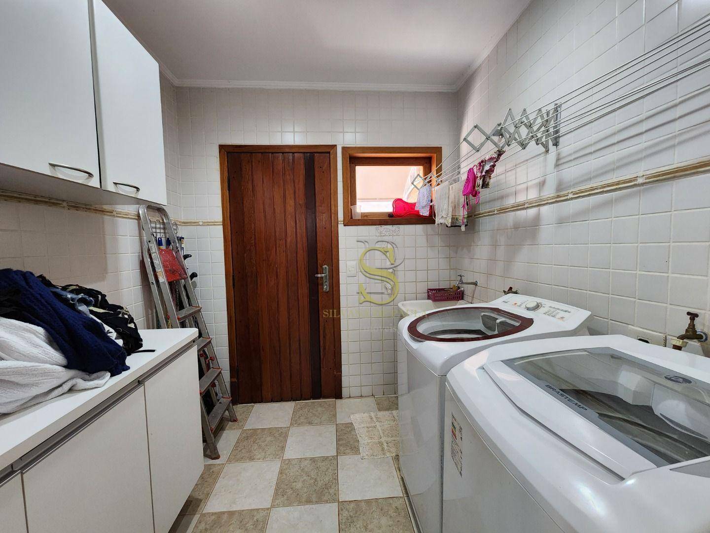 Casa de Condomínio à venda com 4 quartos, 700m² - Foto 18