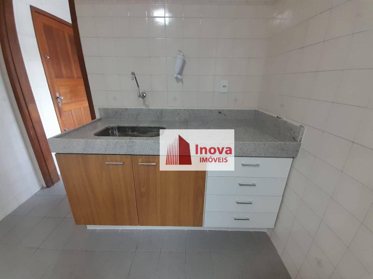 Apartamento para alugar com 3 quartos, 95m² - Foto 7