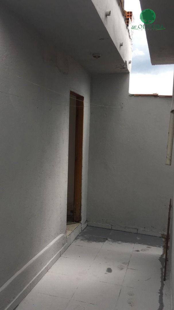 Casa à venda com 2 quartos, 130m² - Foto 17