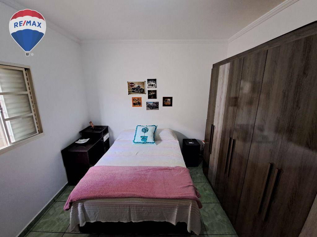 Casa à venda com 2 quartos, 67m² - Foto 10