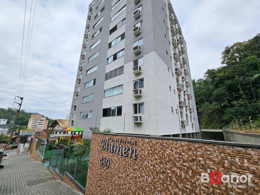 Apartamento à venda com 2 quartos, 90m² - Foto 1