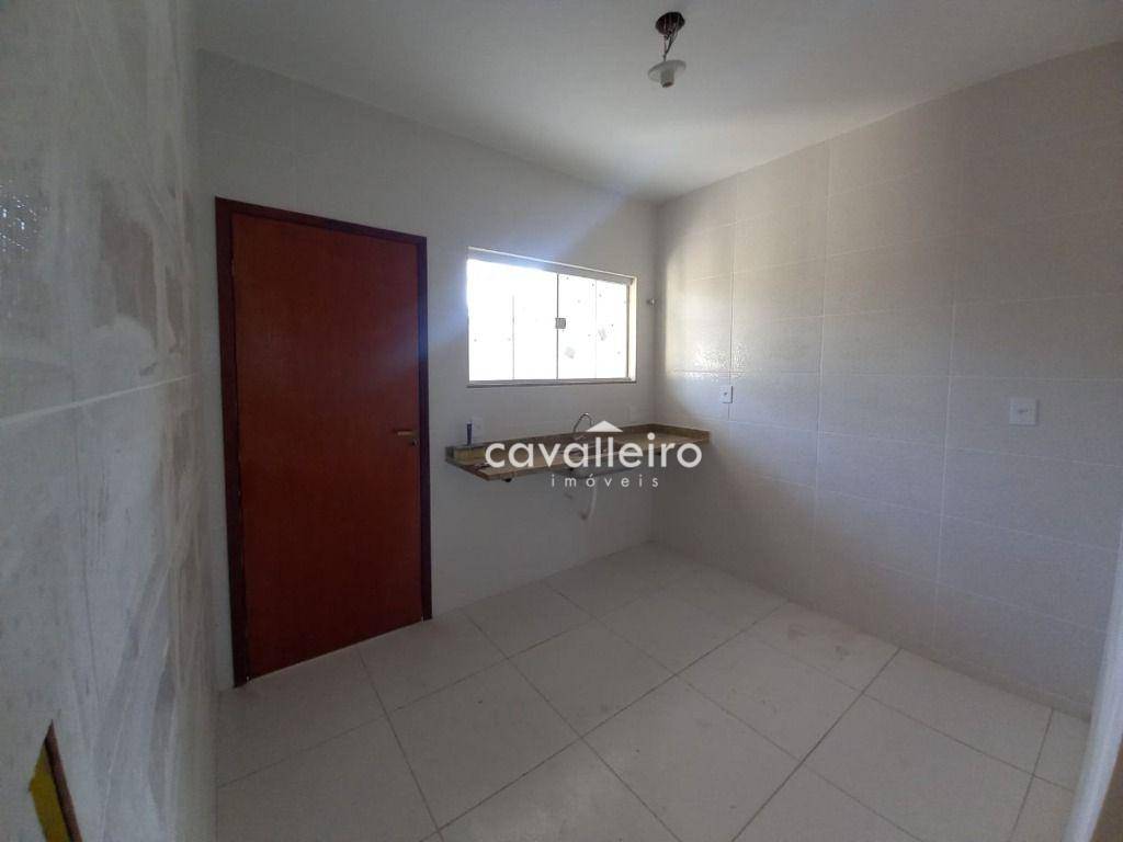 Casa à venda com 2 quartos, 52m² - Foto 7