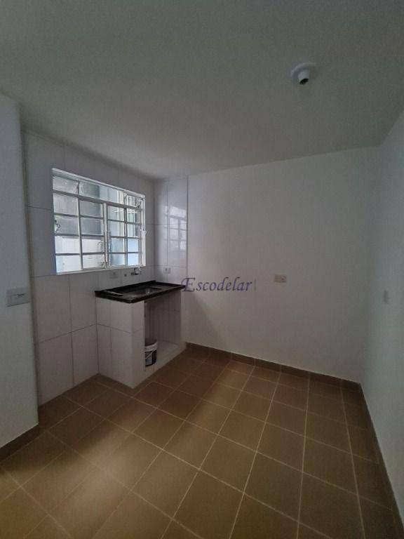 Casa para alugar com 1 quarto, 27m² - Foto 4