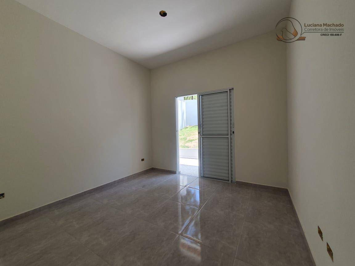 Casa à venda com 2 quartos, 54m² - Foto 14