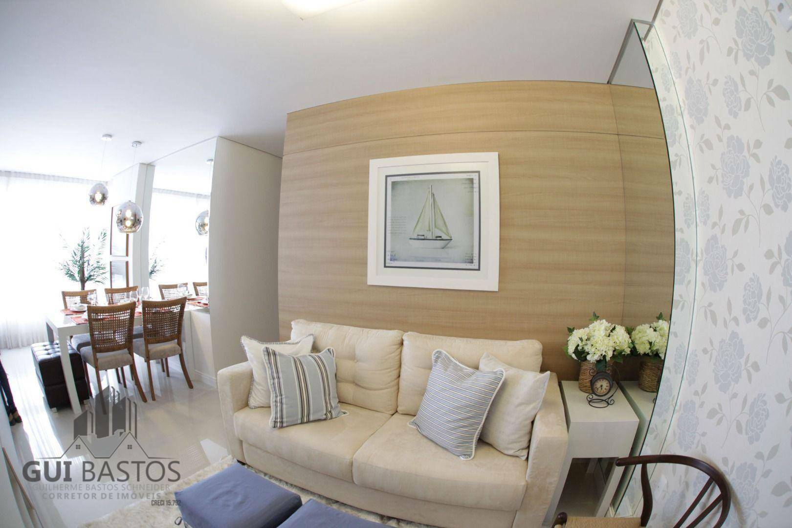 Apartamento à venda com 2 quartos, 72m² - Foto 2