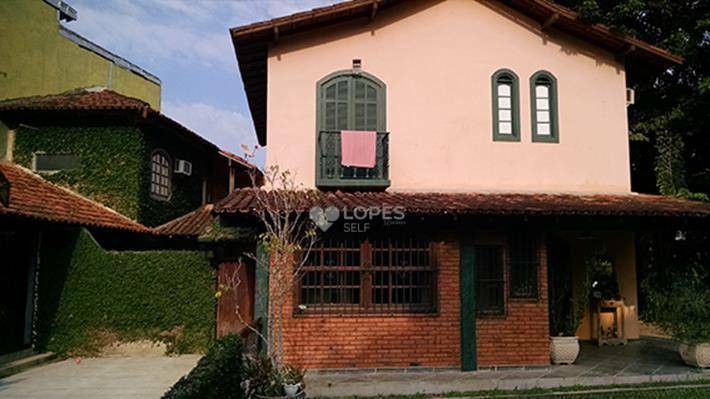 Casa, 3 quartos, 270 m² - Foto 3