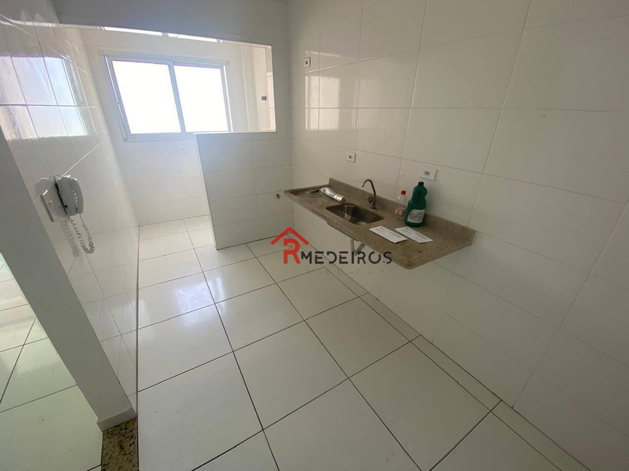 Apartamento à venda com 2 quartos, 80m² - Foto 9